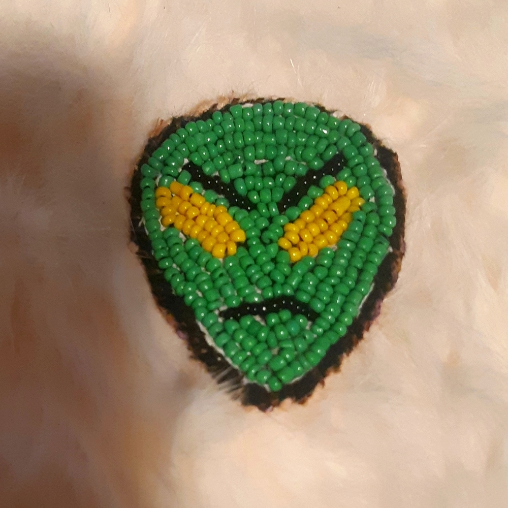 Alian button